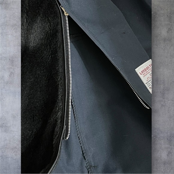 Vintage London Fog Men's Large Navy Jacket - NWT - Made in USA - Picture 11 of 11